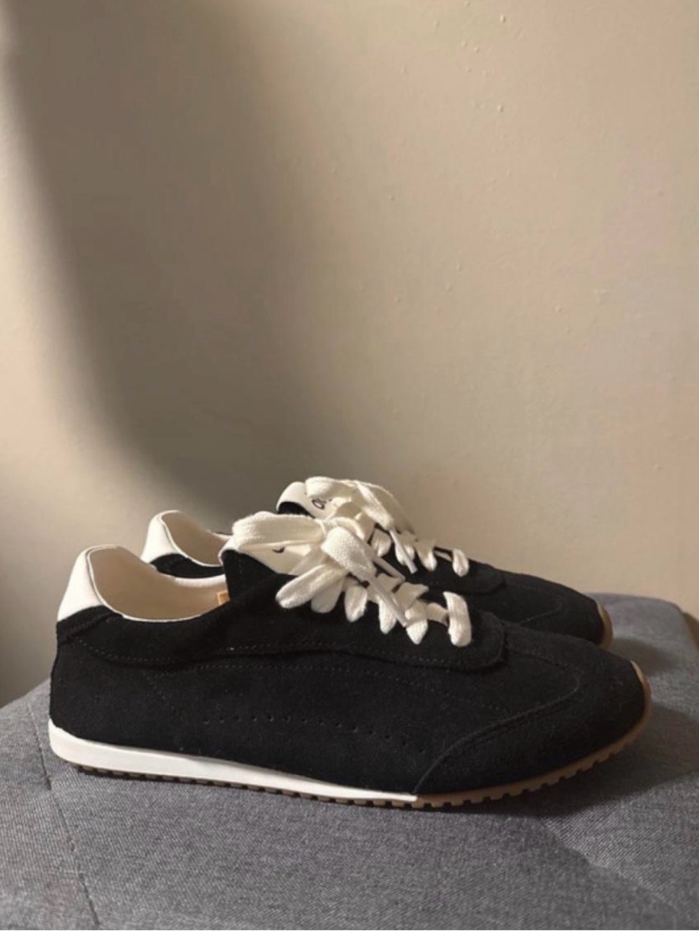 ALO Yoga Black Suede Sneakers with White Laces - Picture 2 of 7